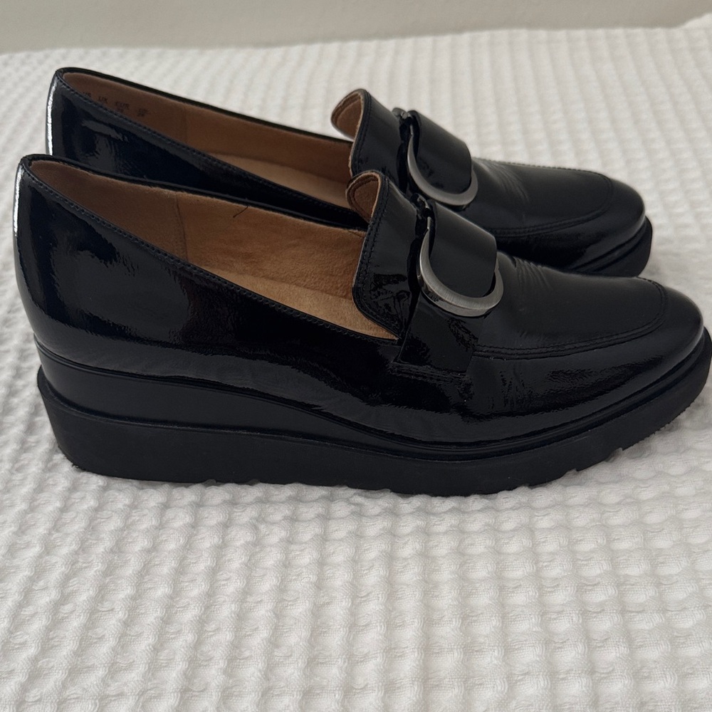 Naturalizer Black Patent Platform Loafers 9M